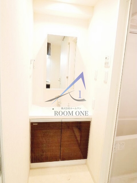 洗面設備　洗面台です。