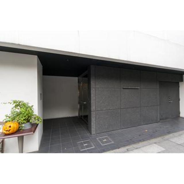 エントランス　建物の内部です