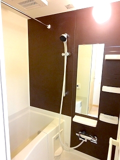 バス・シャワールーム　浴室