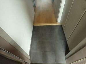 玄関　（別タイプ参考写真）アルス西巣鴨　北区滝野川６