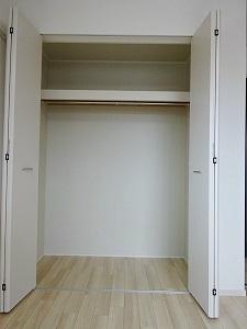 収納　クローゼット