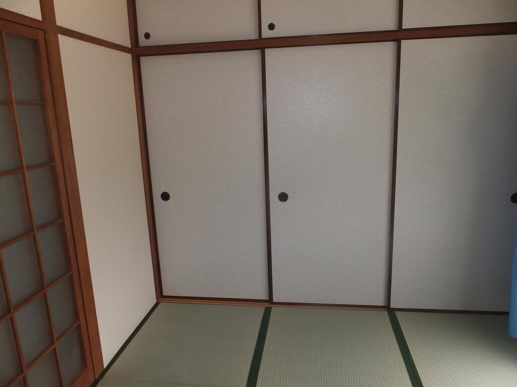 鹿児島市 3階建 築52年の内装写真