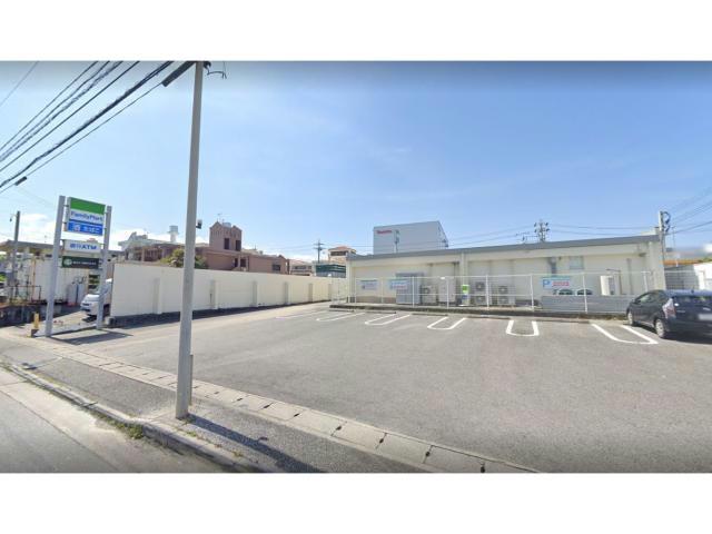 コンビニ　ファミリーマート石川白浜店（コンビニ）まで898m