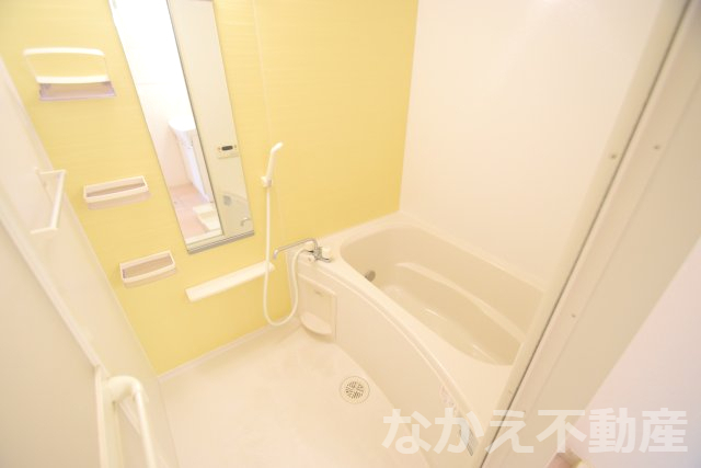 バス・シャワールーム　お風呂です