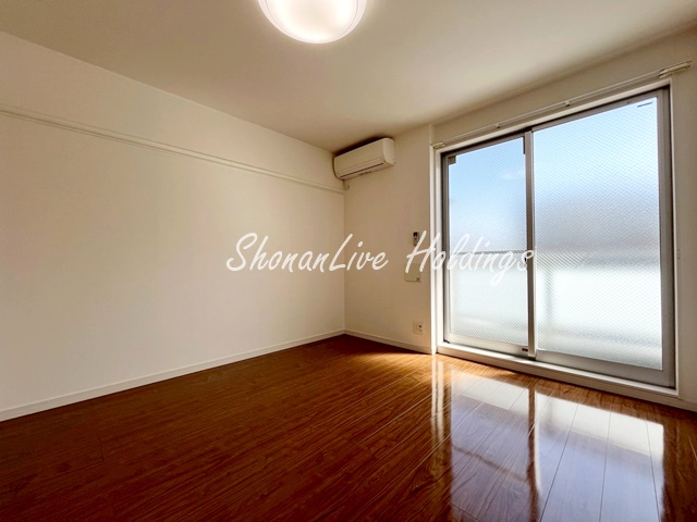 居室・リビング　使いやすい6帖の洋室♪