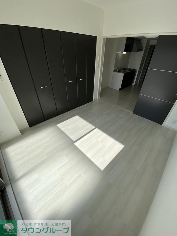 居室・リビング　玄関