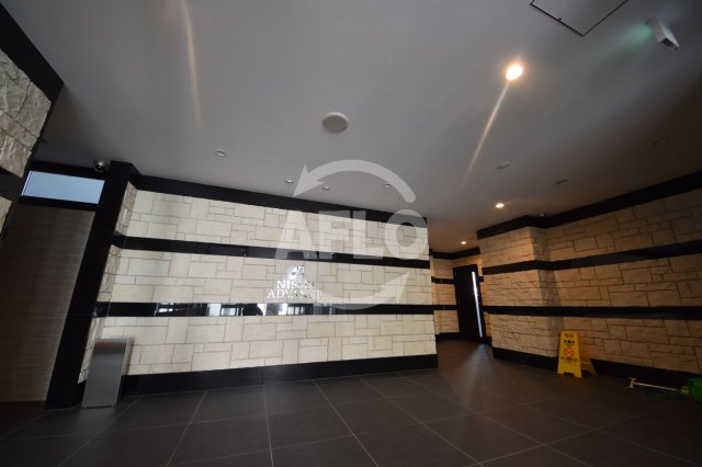 ロビー　アドバンス大阪グロウス　ロビー