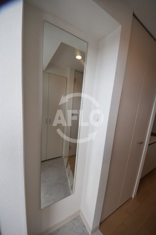 その他　アドバンス大阪グロウス　玄関姿鏡