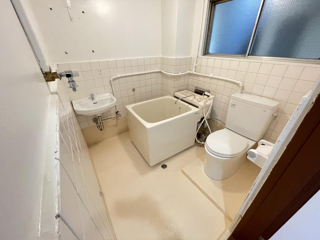 バス・シャワールーム