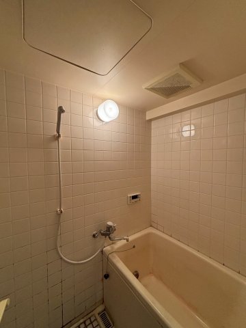 バス・シャワールーム　KSTマンション