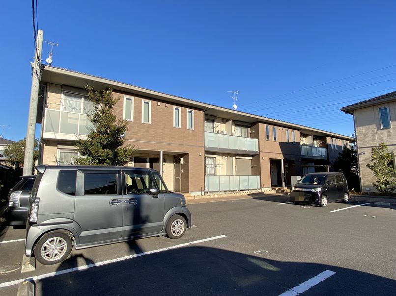 建物外観　積水ハウス施工の賃貸住宅『シャーメゾン』