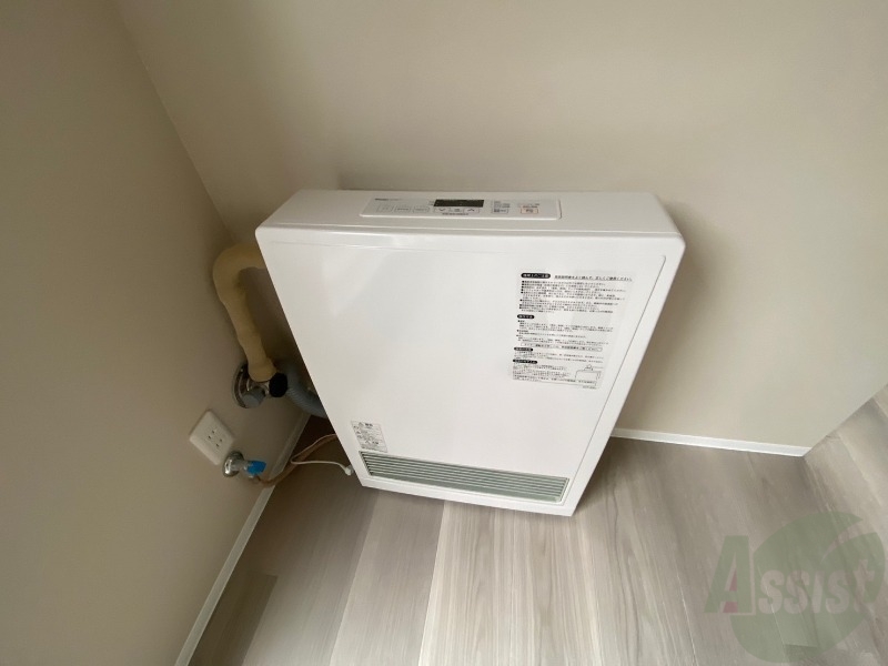 その他　暖房です。冬場の寒い日でも安心ですね～