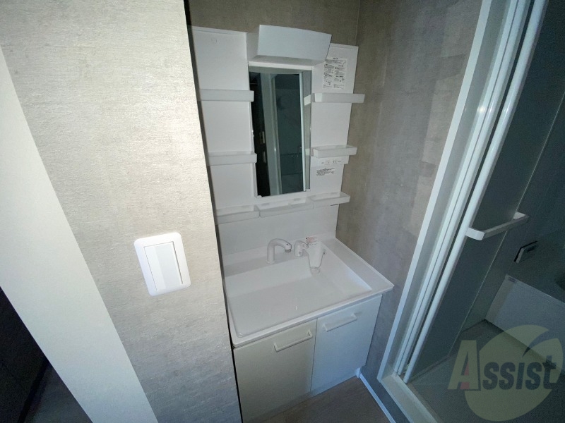 洗面設備　シャンプードレッサーで身支度もラクラクです！