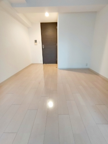 居室・リビング　☆明るい居間☆