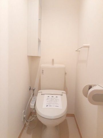 トイレ　落ち着いたトイレです