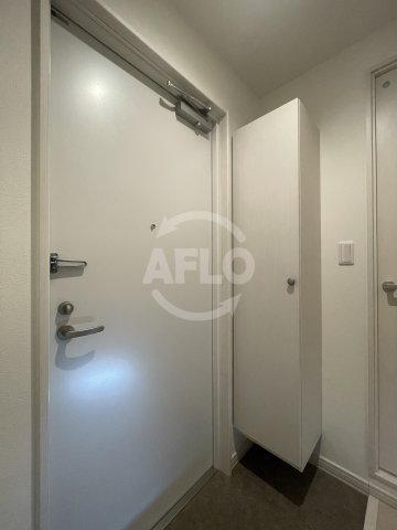 玄関　Kujo Solitia(九条ソリティア)　玄関