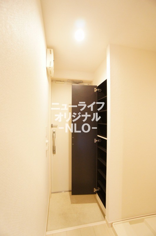 玄関　※別室参照、現況を優先致します。