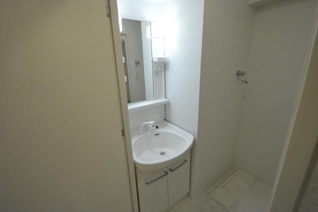 洗面設備　洗髪洗面化粧台