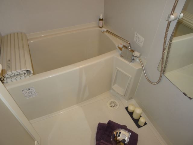 バス・シャワールーム　別号室の参考写真