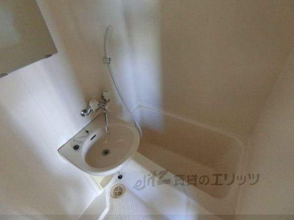 バス・シャワールーム　風呂