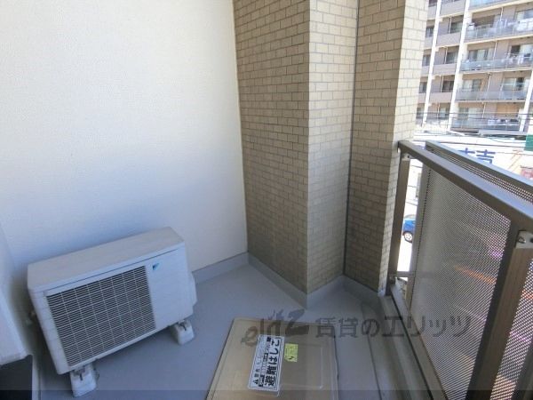 バルコニー　ベランダ