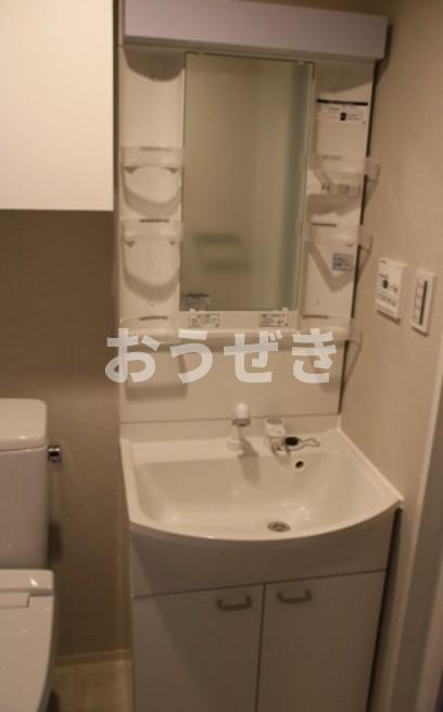 洗面設備　※同仕様参考写真