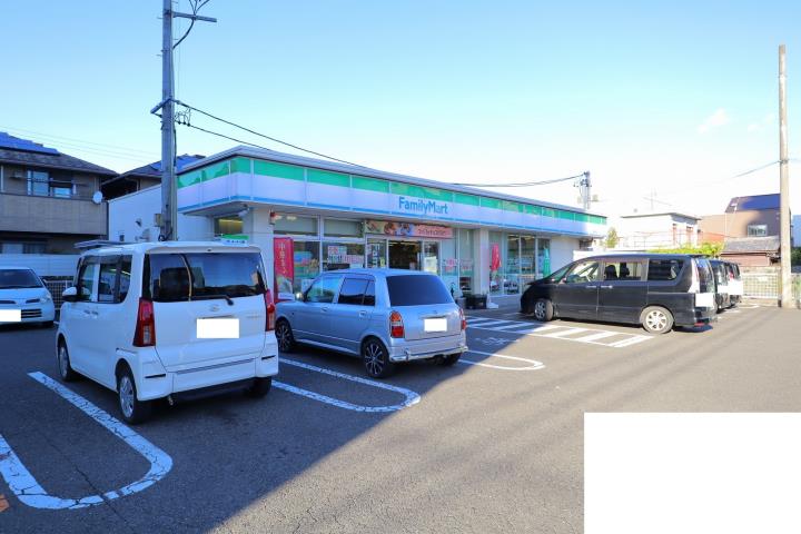 コンビニ　ファミリーマート早田栄町店（コンビニ）まで402m