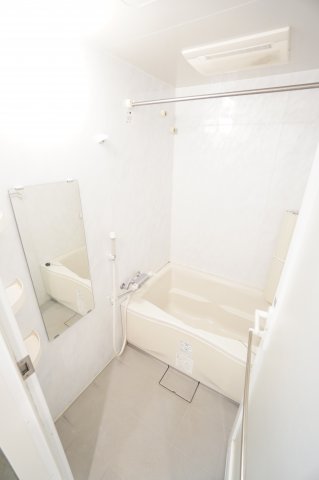バス・シャワールーム　※同物件・同タイプの写真です。