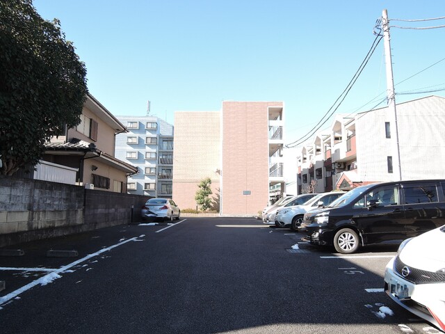 駐車場　駐車場（空き要確認）