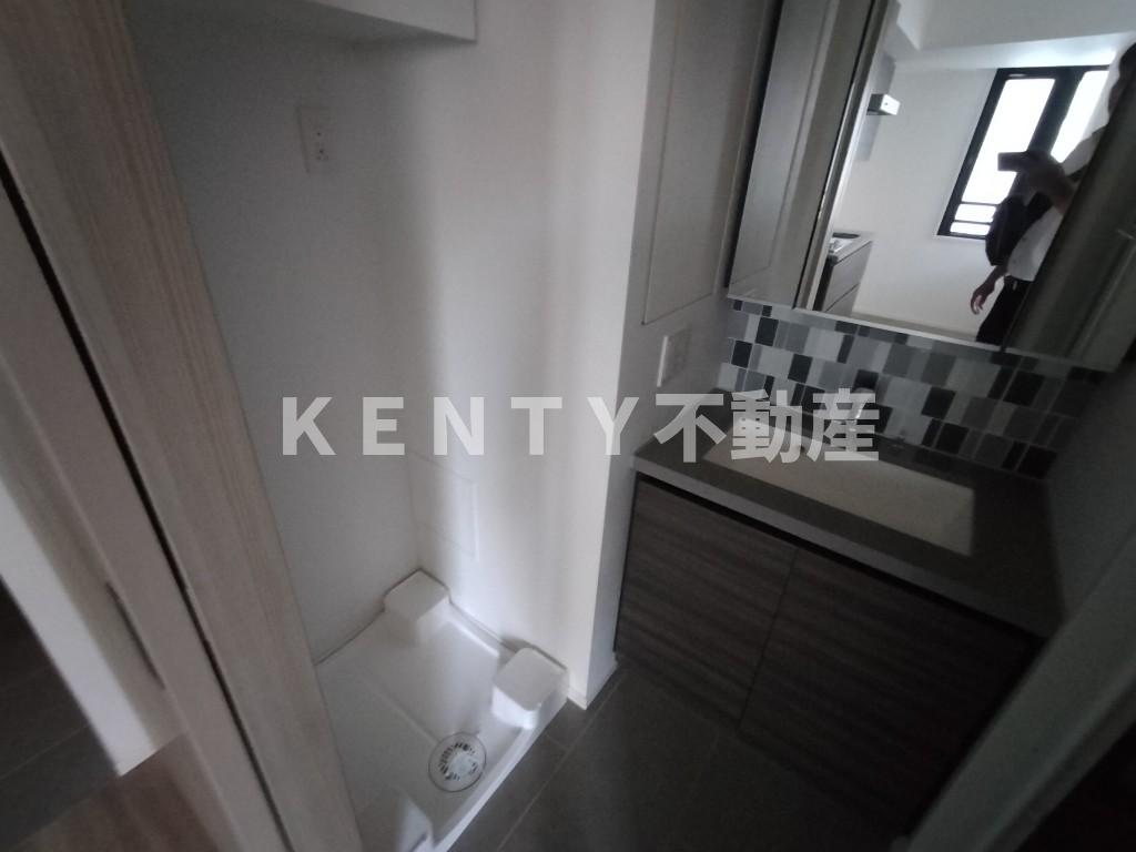 洗面設備　コンパクトで使いやすい洗面所