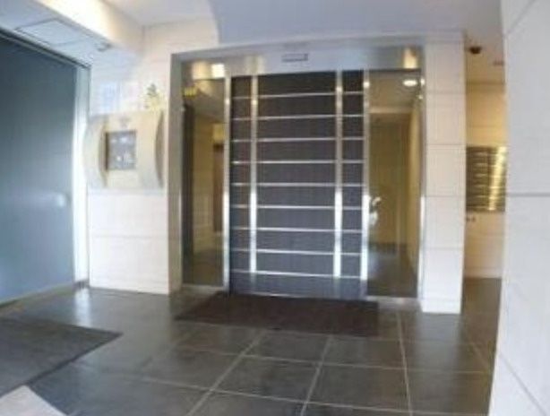 エントランス　建物の内部です