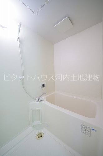 バス・シャワールーム　追い焚き付き