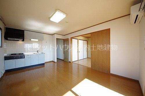 居室・リビング　ＬＤＫ１１帖