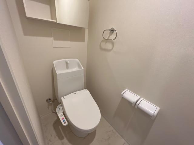 トイレ　シャワー付トイレ
