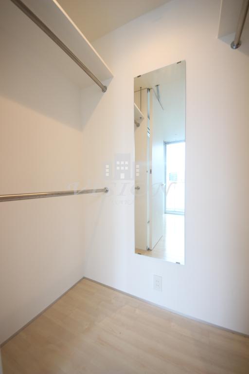 収納　室内写真は別タイプのものです