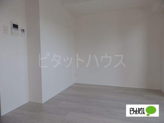 居室・リビング　フローリングです！