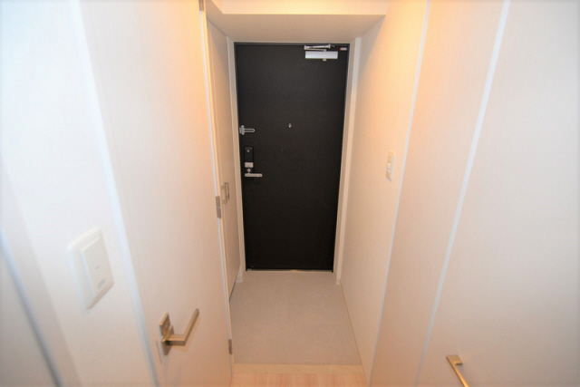 玄関　収納もある玄関です