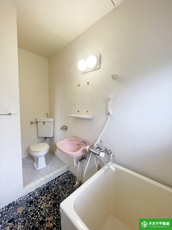 バス・シャワールーム　写真は２０３号