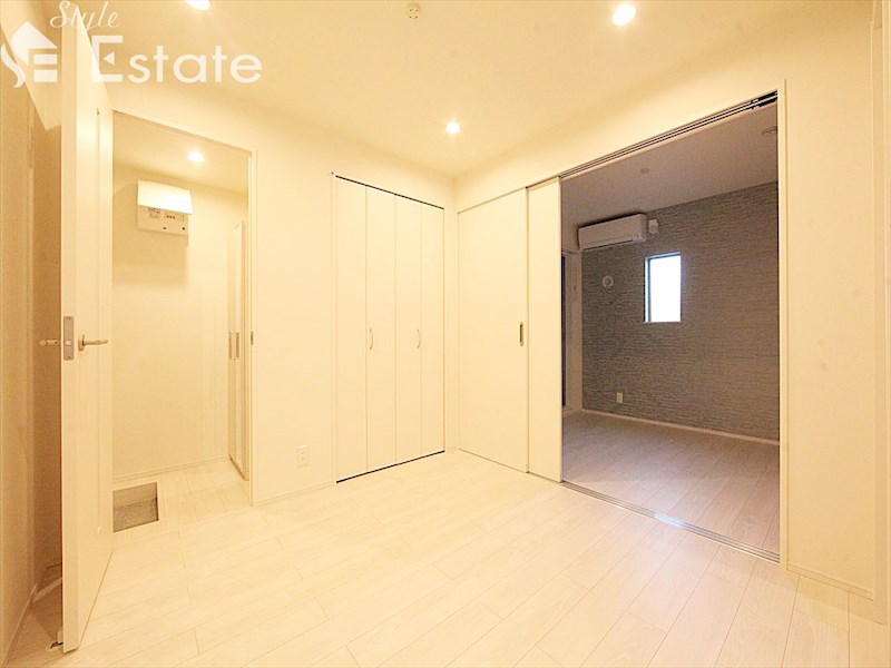 居室・リビング　内装