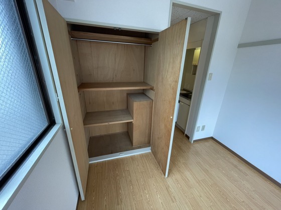 収納　※別号室の写真です。
