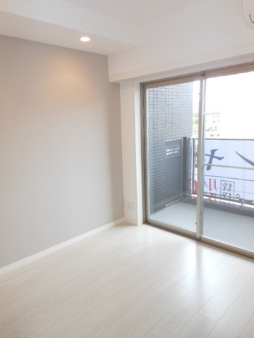 居室・リビング　柱枠がなく家具の配置がしやすい間取りです☆