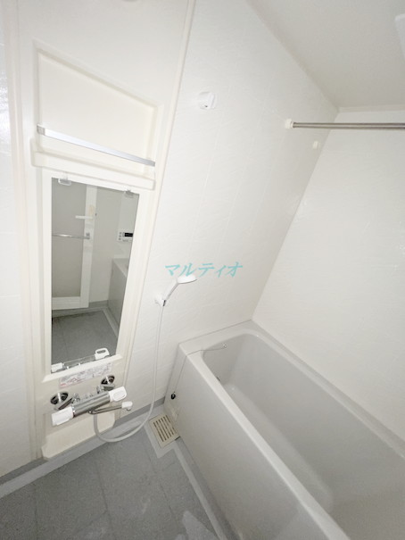 バス・シャワールーム　浴室