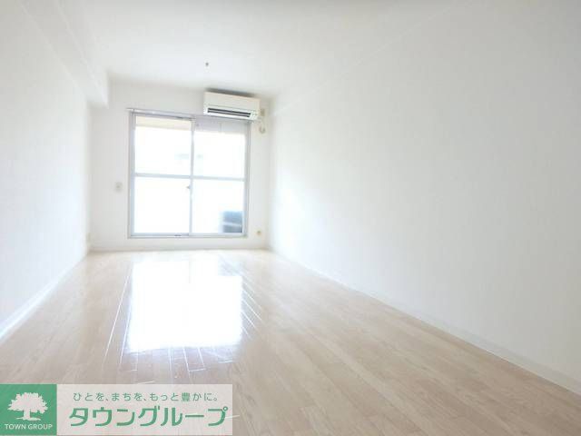 居室・リビング　タウンハウジング調布店まで♪