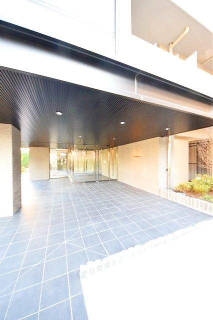 エントランス　☆お問い合わせはお早めに☆