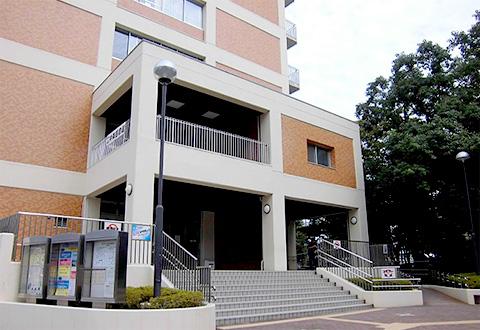 図書館　茨木市立中条図書館（図書館）まで391m