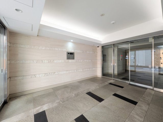 ロビー　建物の内部です