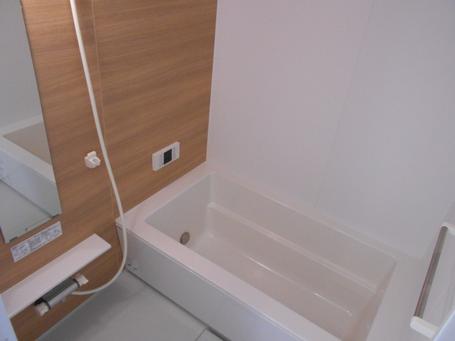 バス・シャワールーム　浴室