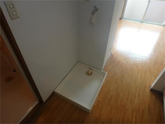 居室・リビング　室内洗濯機置き場