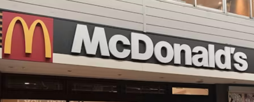 飲食店　マクドナルド ささしまマーケットスクエア店（飲食店）まで543m