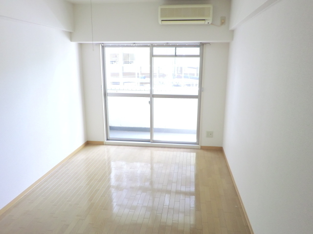 居室・リビング　居室